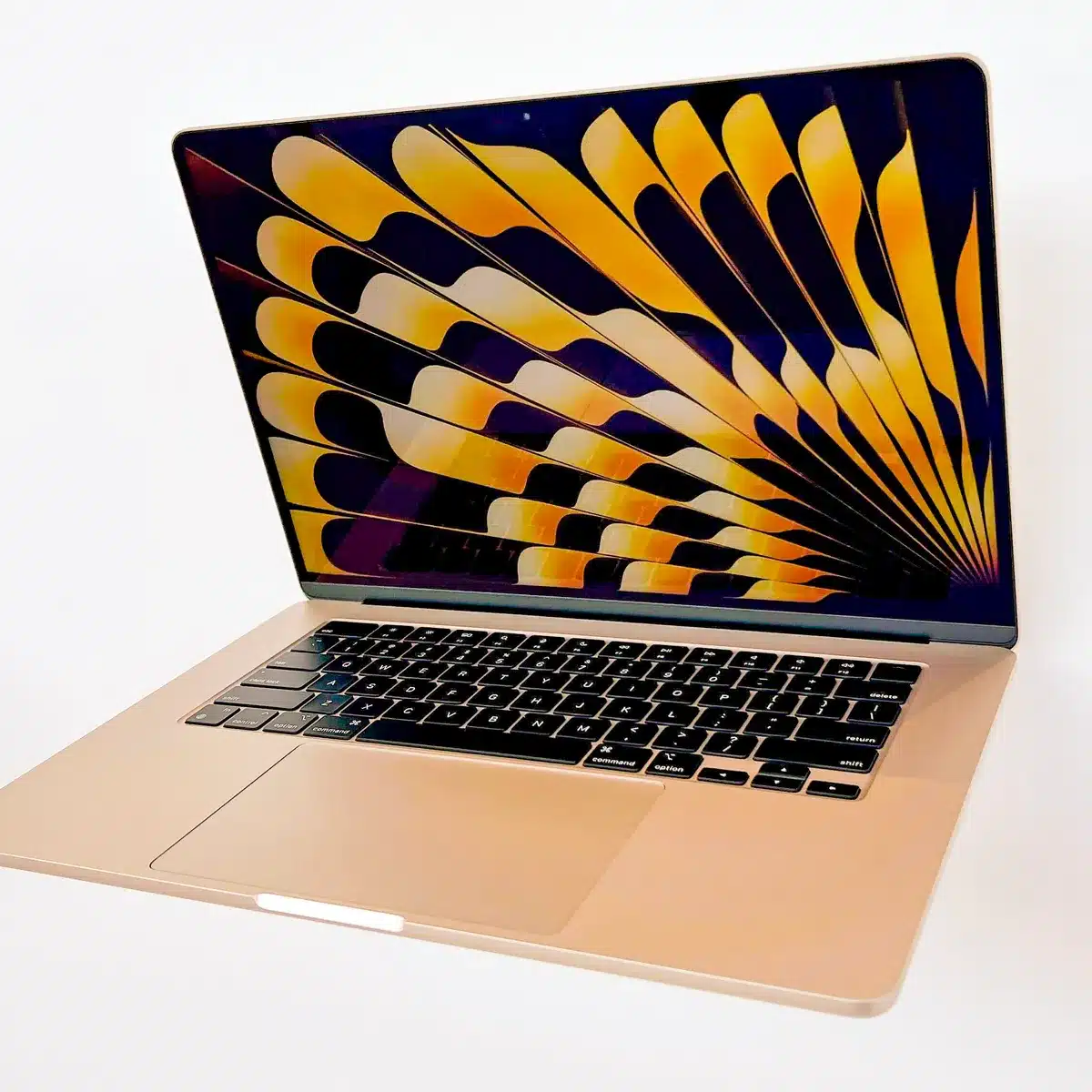 macbook-air-15-inch-m2-02